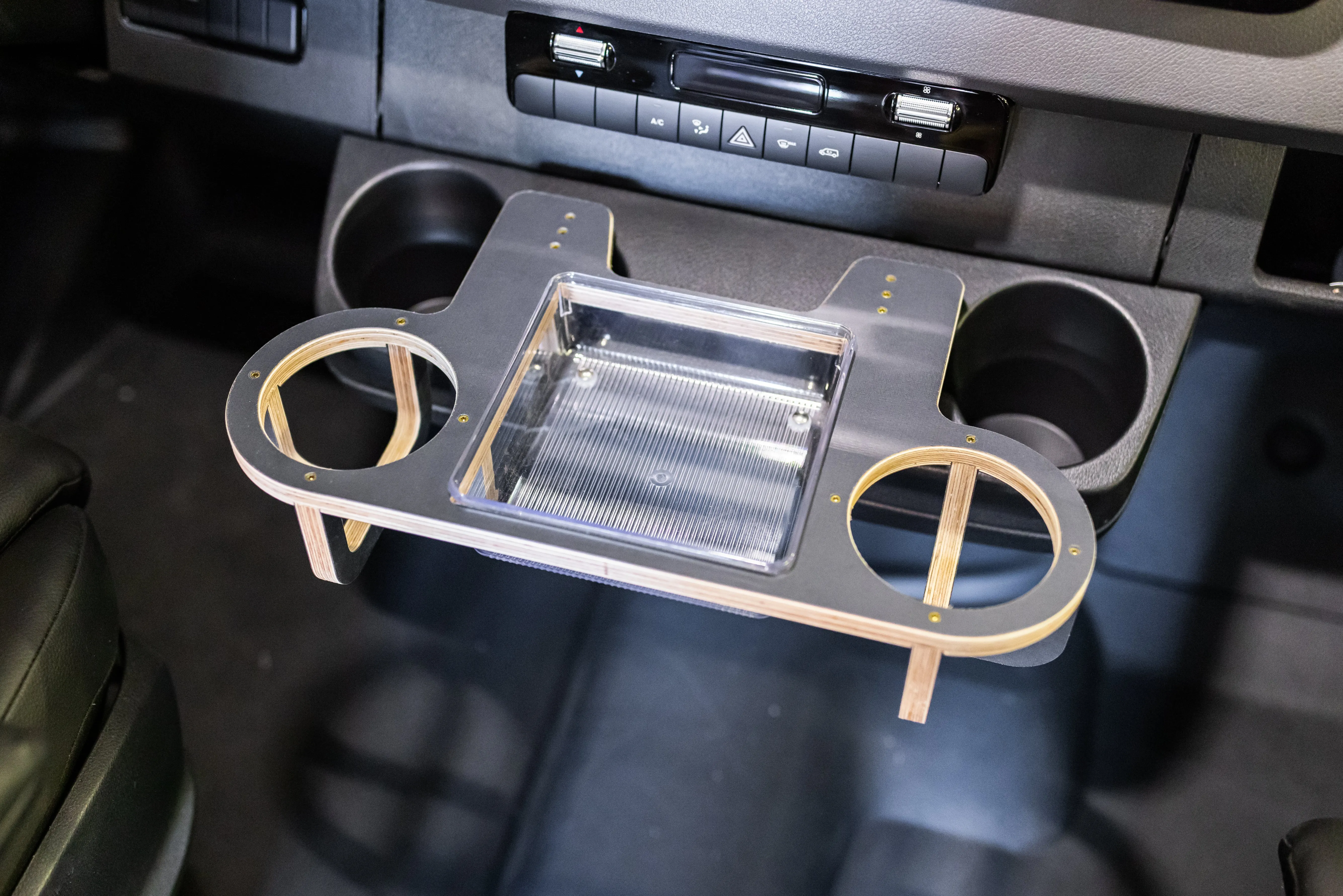 Campovans Sprinter Console Extension // 2019-Current