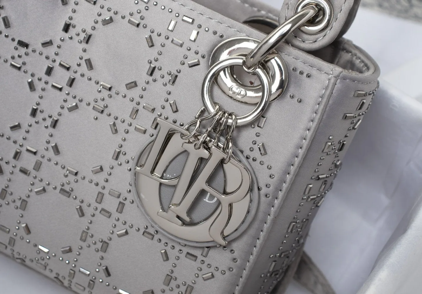 Designer Handbags DR 231
